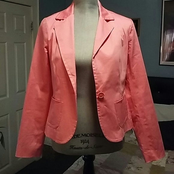 Laura Leigh Jacket - Picture 2 of 4